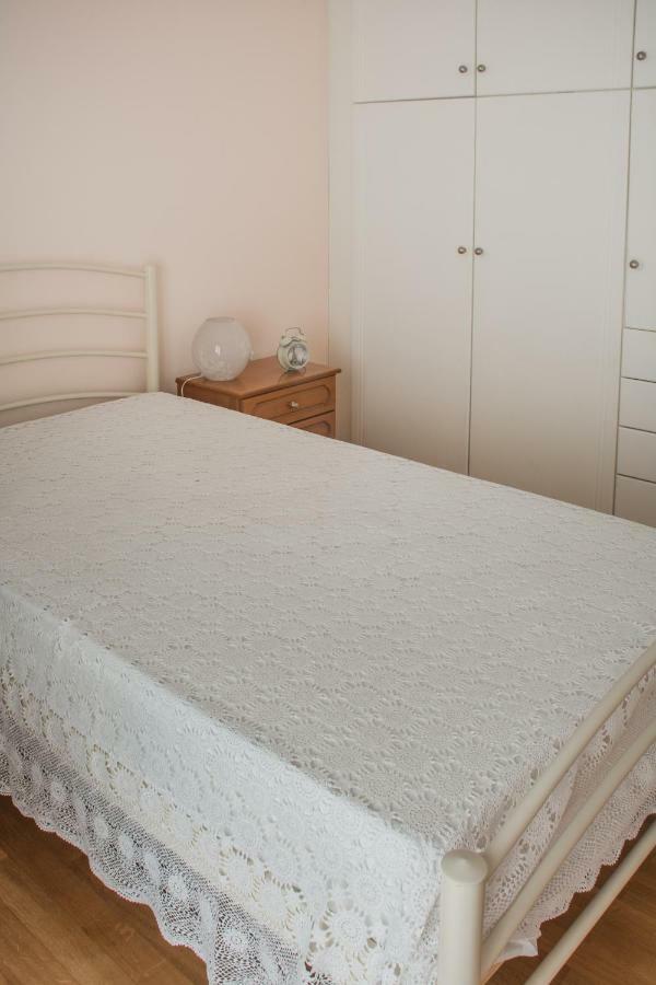 Artemis Central Apartment Corinth Exterior photo